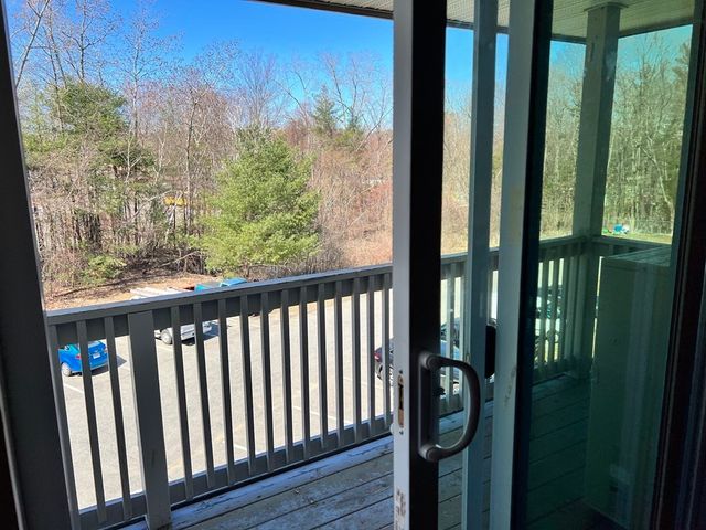 20 Abbey Rd 306, Leominster, MA 01453
