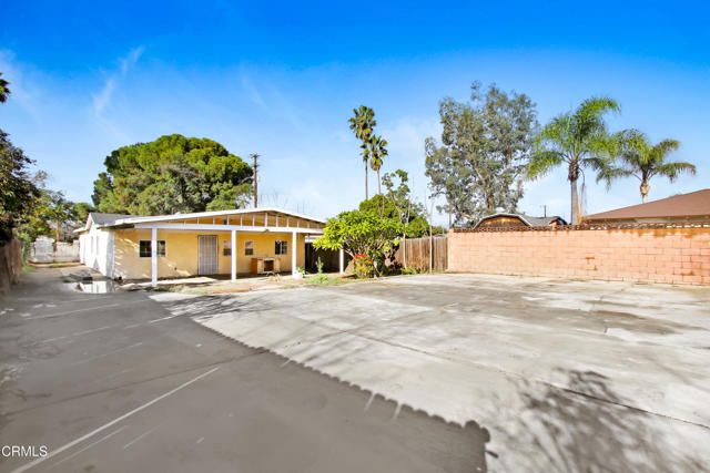 9847 Palmetto Avenue, Fontana, CA 92335