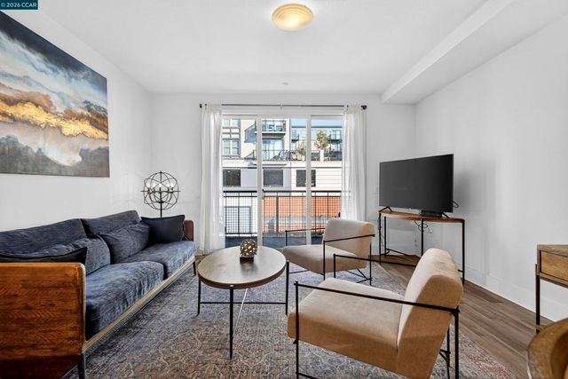 1517 1517 Brunswig Ln, Emeryville, CA 94608