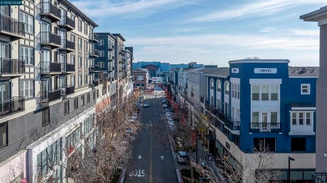 1517 1517 Brunswig Ln, Emeryville, CA 94608