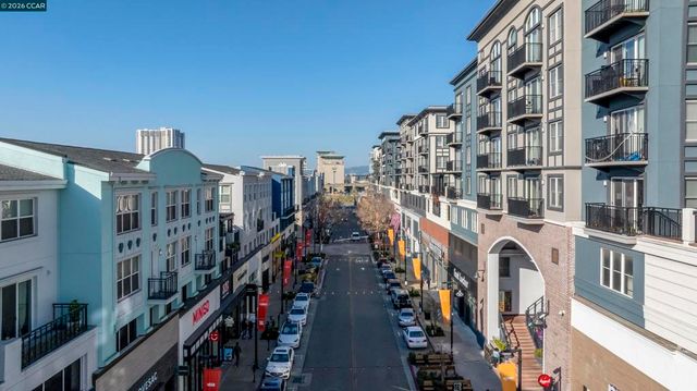 1517 1517 Brunswig Ln, Emeryville, CA 94608