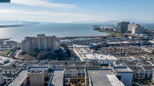 1517 1517 Brunswig Ln, Emeryville, CA 94608