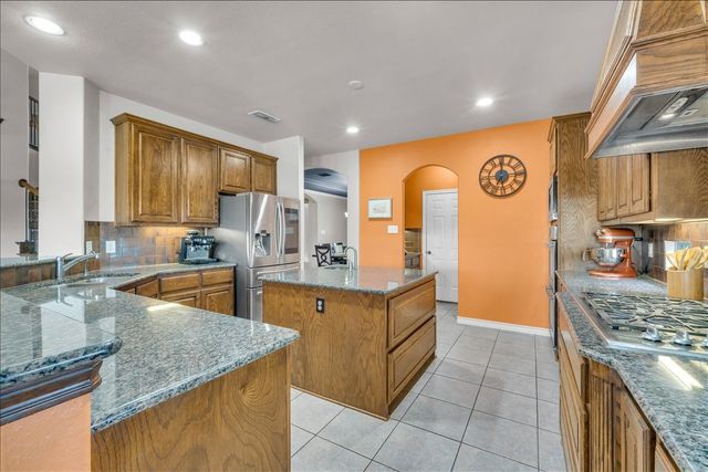 2824 Stackhouse Street, Fort Worth, TX 76244