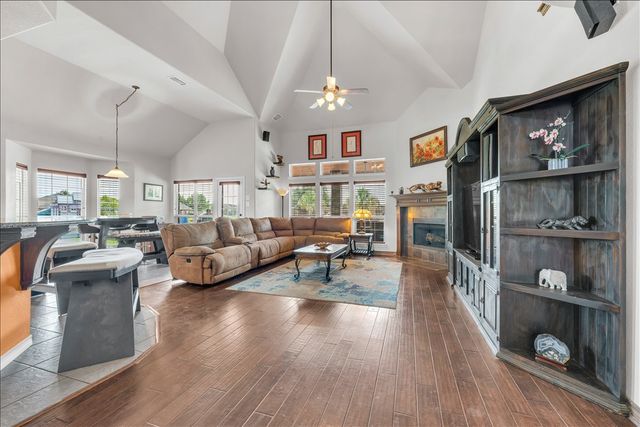 2824 Stackhouse Street, Fort Worth, TX 76244