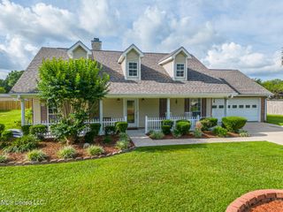 9249 Taylor Drive, Biloxi, MS 39532