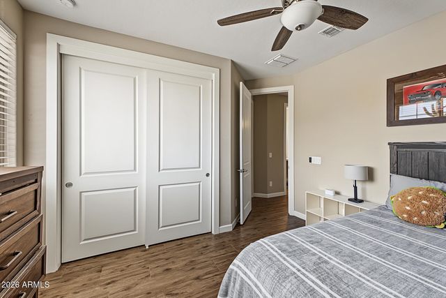 305 W LEANN Lane, New River, AZ 85087