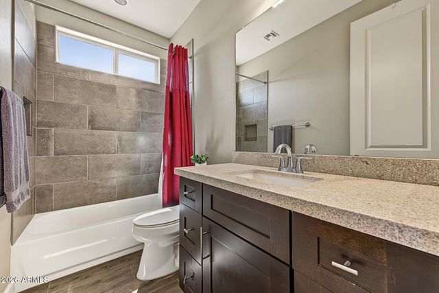 305 W LEANN Lane, New River, AZ 85087