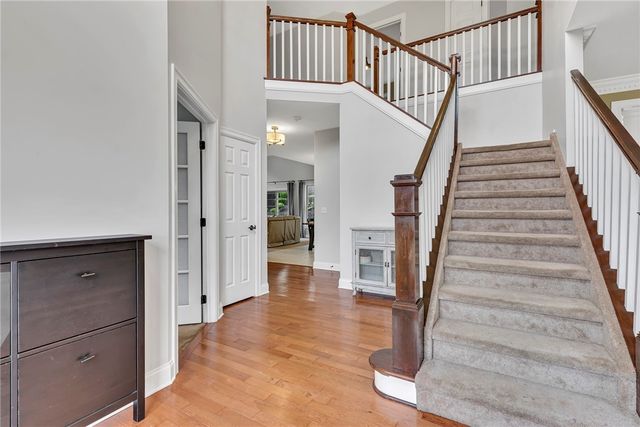 166 Eric Dr, Brighton Twp, PA 15009