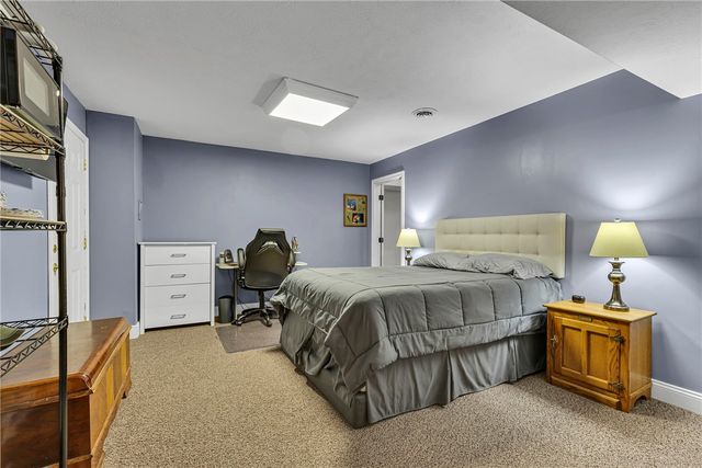 166 Eric Dr, Brighton Twp, PA 15009