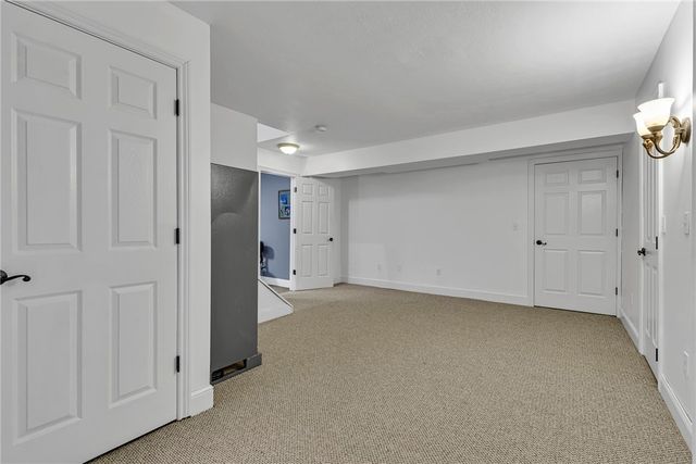 166 Eric Dr, Brighton Twp, PA 15009
