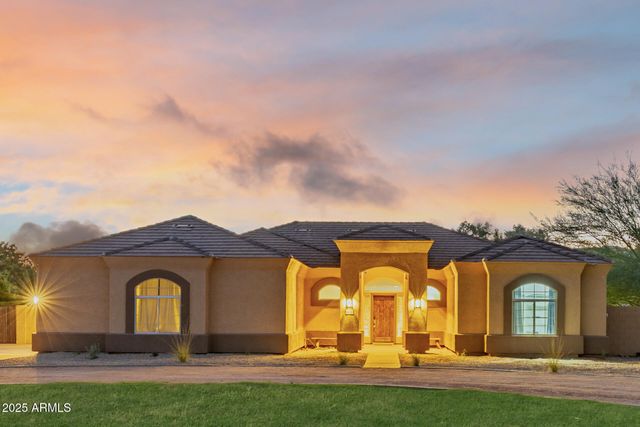 6532 N 185TH Avenue, Waddell, AZ 85355