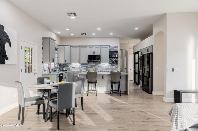 6532 N 185TH Avenue, Waddell, AZ 85355