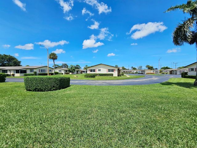 2966 Ashley Drive E F, West Palm Beach, FL 33415