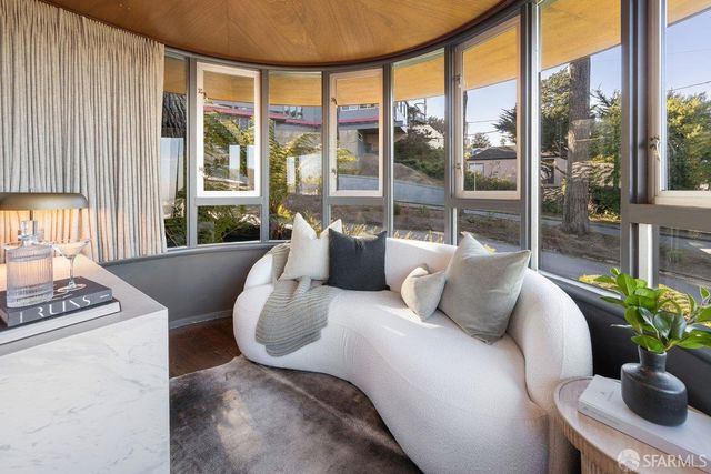 29 Mendosa Avenue, San Francisco, CA 94116