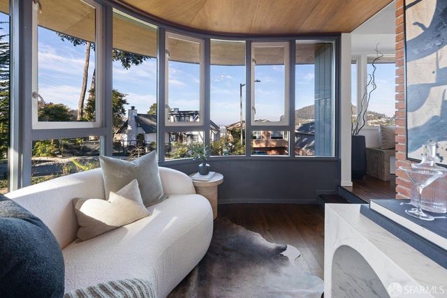 29 Mendosa Avenue, San Francisco, CA 94116