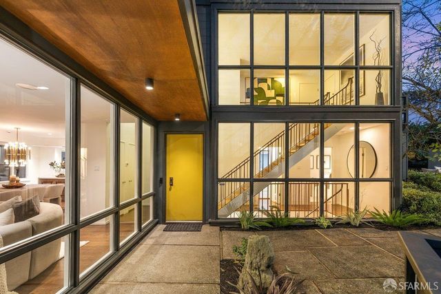 29 Mendosa Avenue, San Francisco, CA 94116