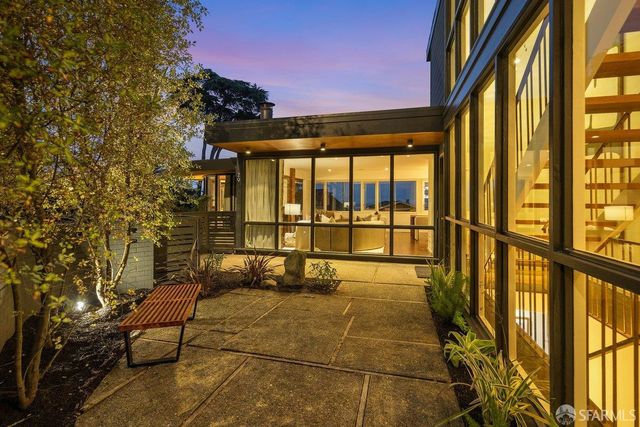 29 Mendosa Avenue, San Francisco, CA 94116