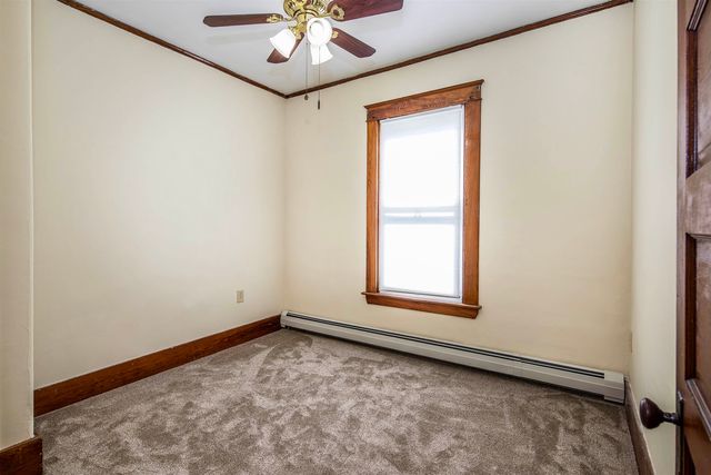 209 state Street, Rutland City, VT 05701