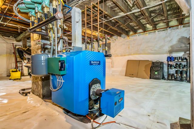 209 state Street, Rutland City, VT 05701