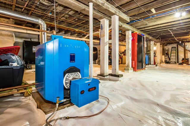 209 state Street, Rutland City, VT 05701