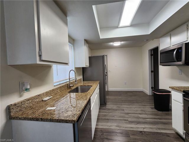 13238 2nd ST, Fort Myers, FL 33905