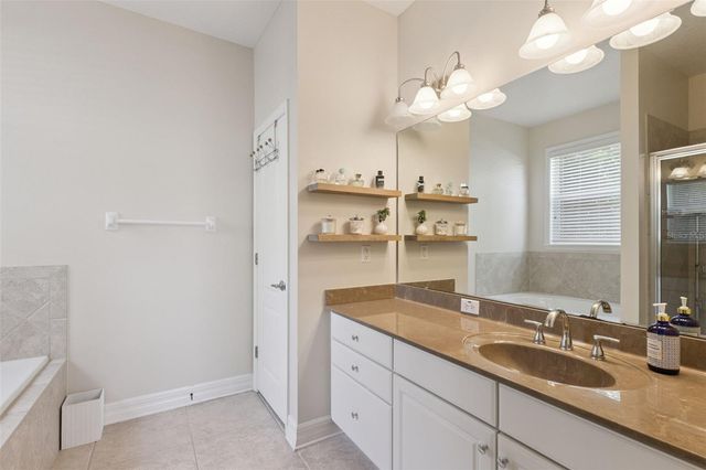 287 FALLEN OAK COURT, Eustis, FL 32736