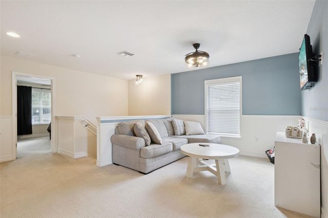 287 FALLEN OAK COURT, Eustis, FL 32736