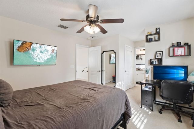 287 FALLEN OAK COURT, Eustis, FL 32736