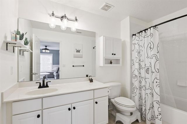 287 FALLEN OAK COURT, Eustis, FL 32736