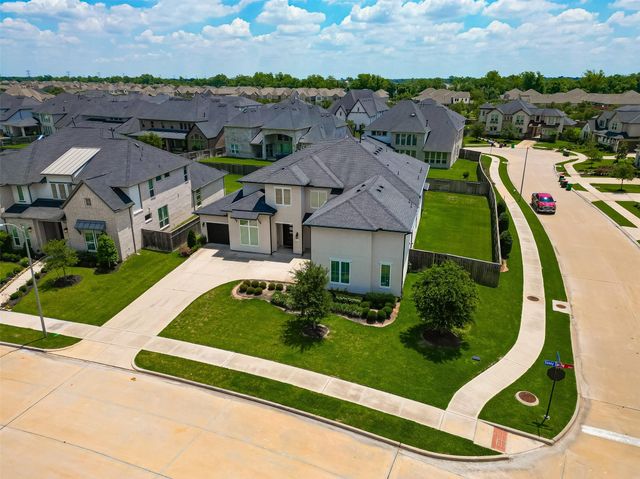 2214 Sunny Spring, Missouri City, TX 77459