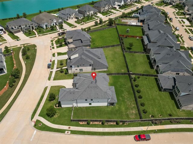2214 Sunny Spring, Missouri City, TX 77459