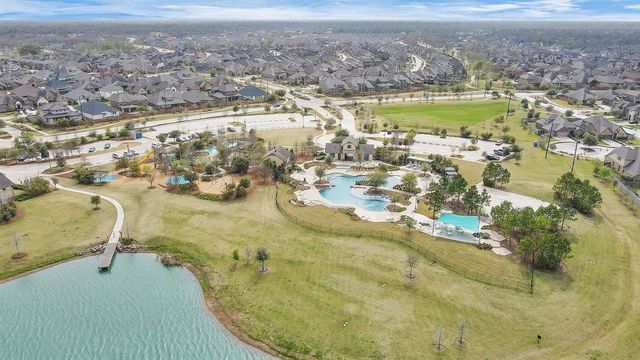 2214 Sunny Spring, Missouri City, TX 77459