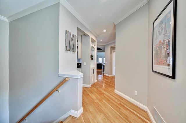 22 Tower Drive, Newport, KY 41071