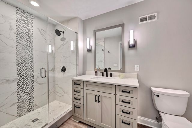 22 Tower Drive, Newport, KY 41071