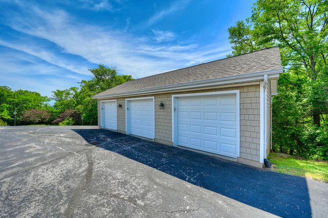22 Tower Drive, Newport, KY 41071