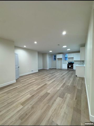 235-237 Preakness Avenue, Paterson, NJ 07502