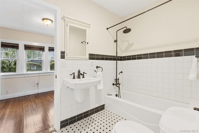 56 Huntville Road, Katonah, NY 10536