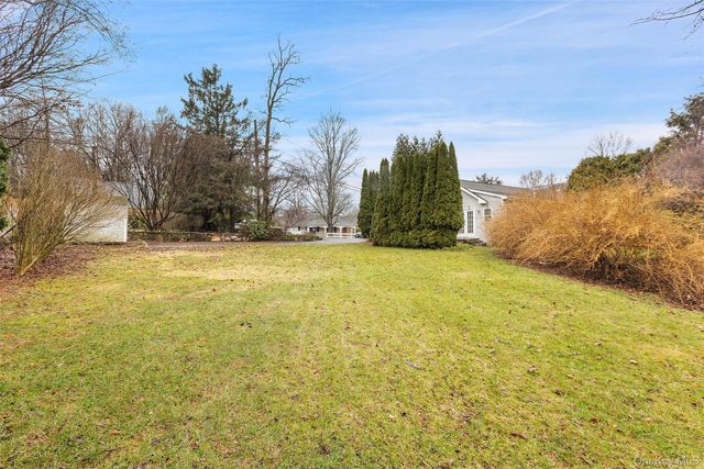 56 Huntville Road, Katonah, NY 10536