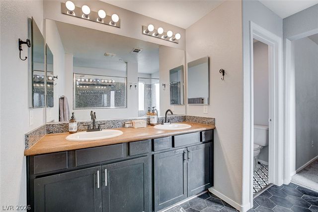 1045 Spotted Saddle Street, Henderson, NV 89015