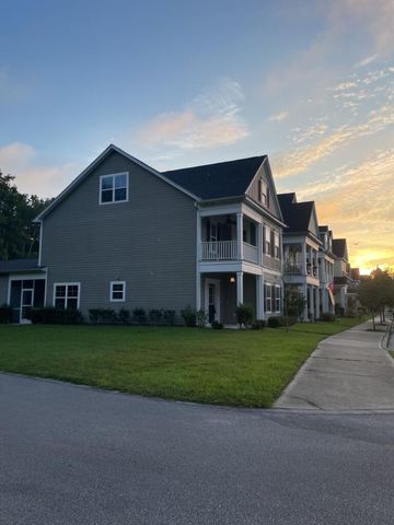 430 Forsythia Avenue, Summerville, SC 29483