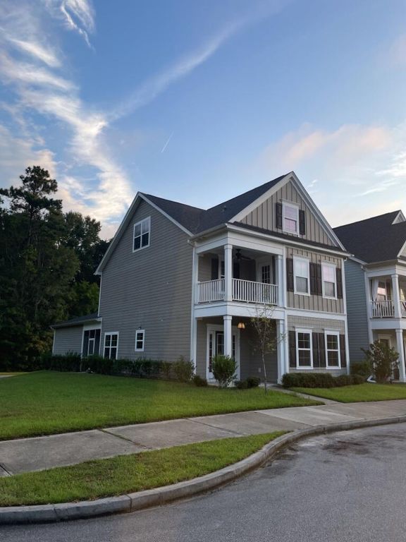 430 Forsythia Avenue, Summerville, SC 29483