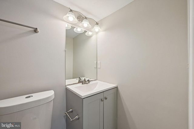 2910 SILVER HILL AVE, Gwynn Oak, MD 21207