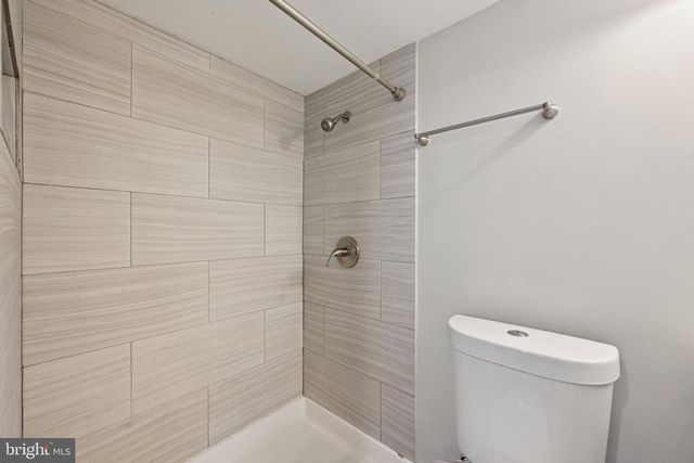 2910 SILVER HILL AVE, Gwynn Oak, MD 21207