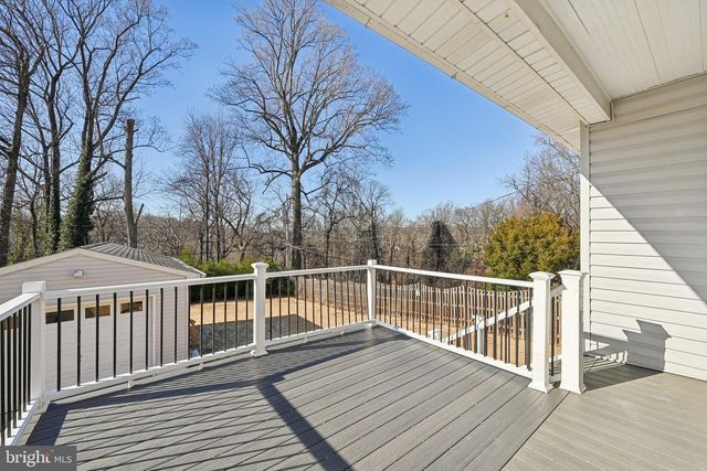 2910 SILVER HILL AVE, Gwynn Oak, MD 21207