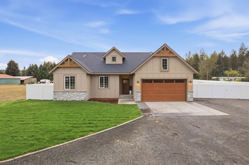 25811 N Chattaroy Cir, Chattaroy, WA 99003 photo 3