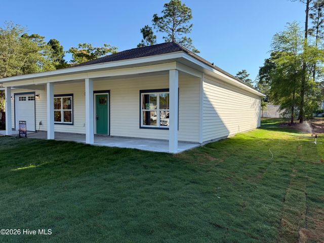 186 Cherry Road, Southport, NC 28461