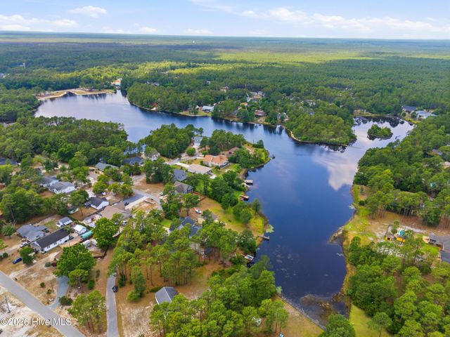 186 Cherry Road, Southport, NC 28461