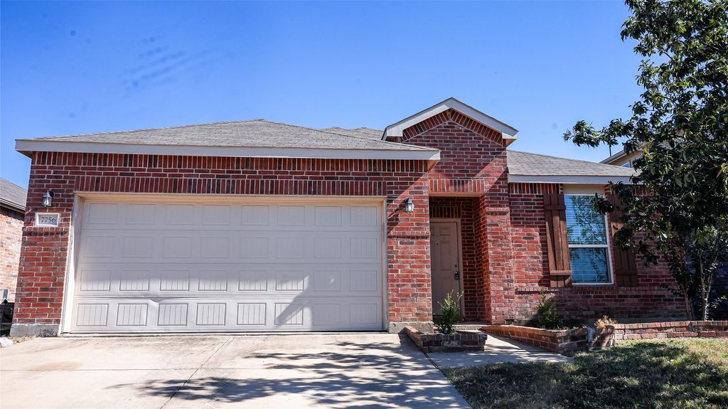 7756 Shorthorn Way, Fort Worth, TX 76131