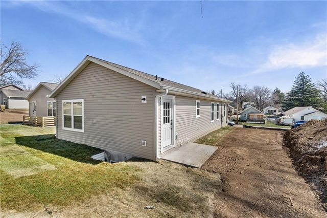 2718 N 21st Place, Kansas City, KS 66104