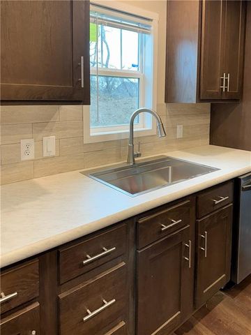 2718 N 21st Place, Kansas City, KS 66104